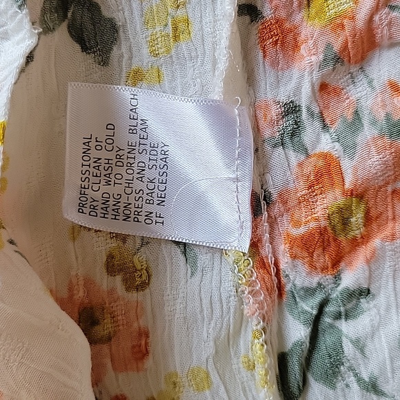 Top - Picture 3 of 5